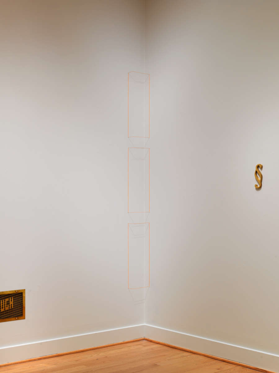 view exhibition image