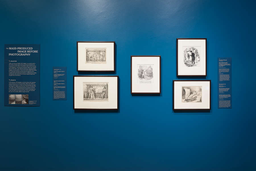 view exhibition image