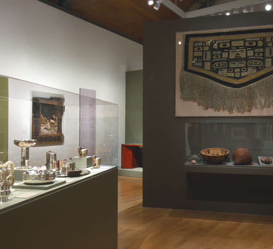 view exhibition image