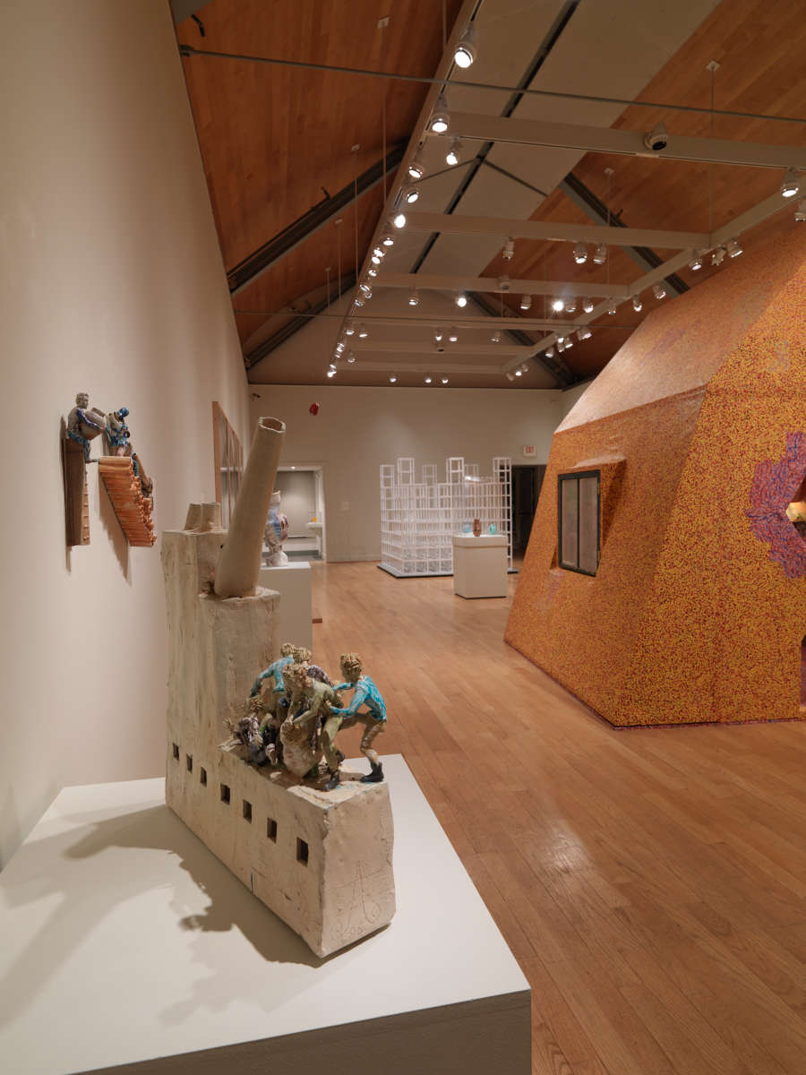 view exhibition image