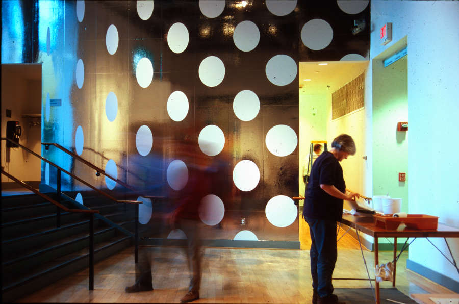 view exhibition image