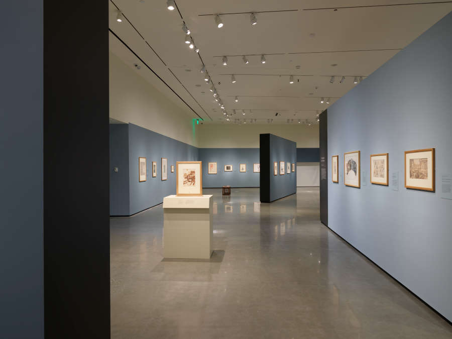 view exhibition image