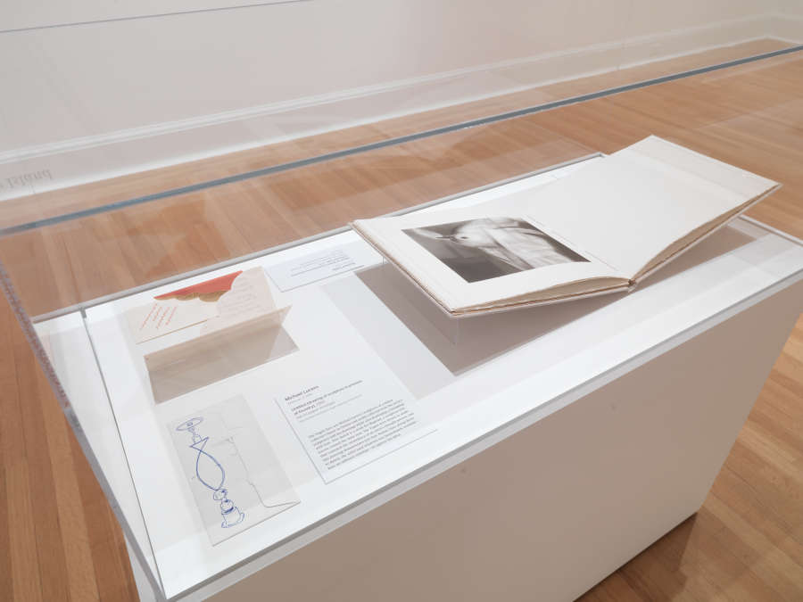 view exhibition image