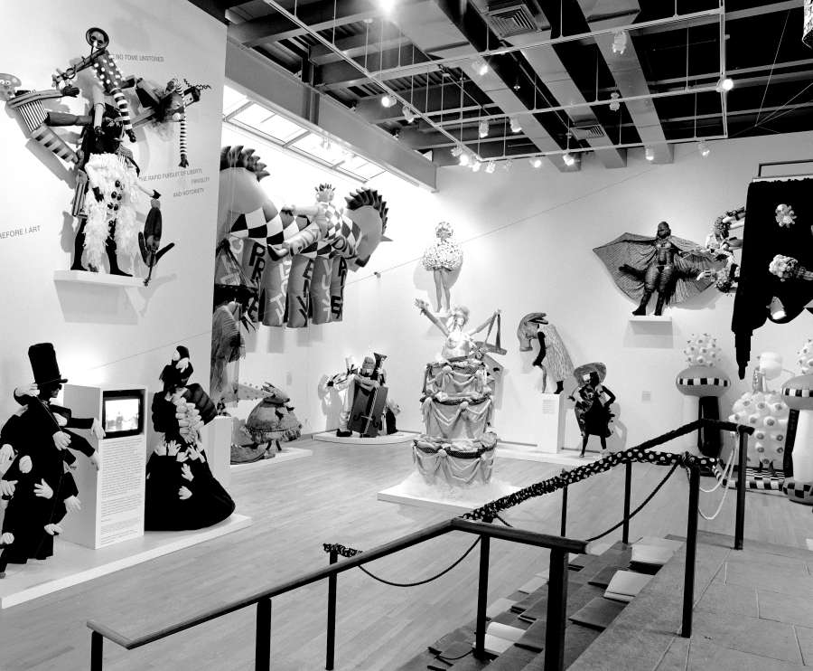 view exhibition image