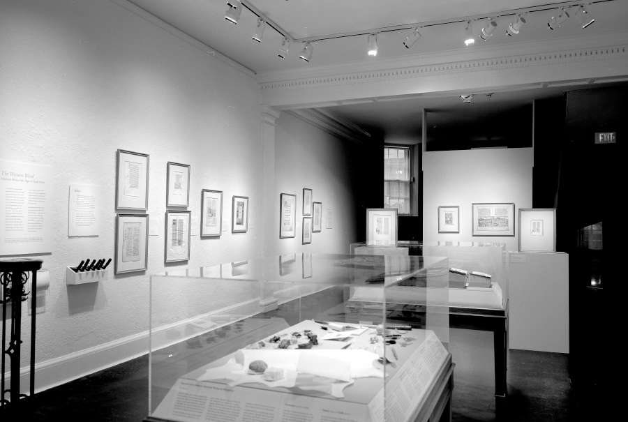 view exhibition image