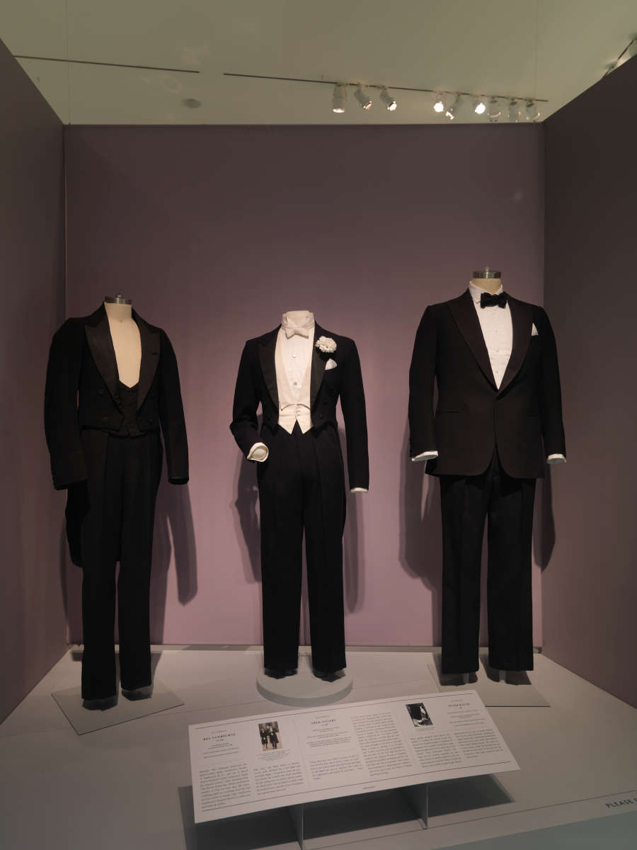 view exhibition image