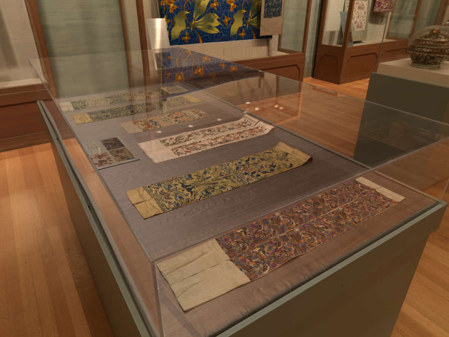 view exhibition image