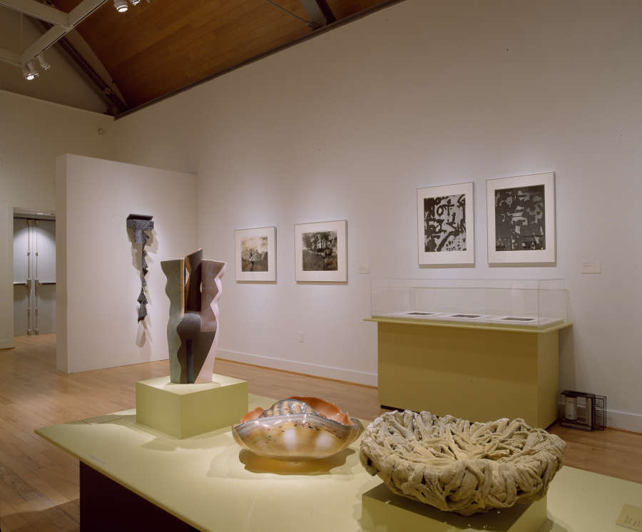 view exhibition image