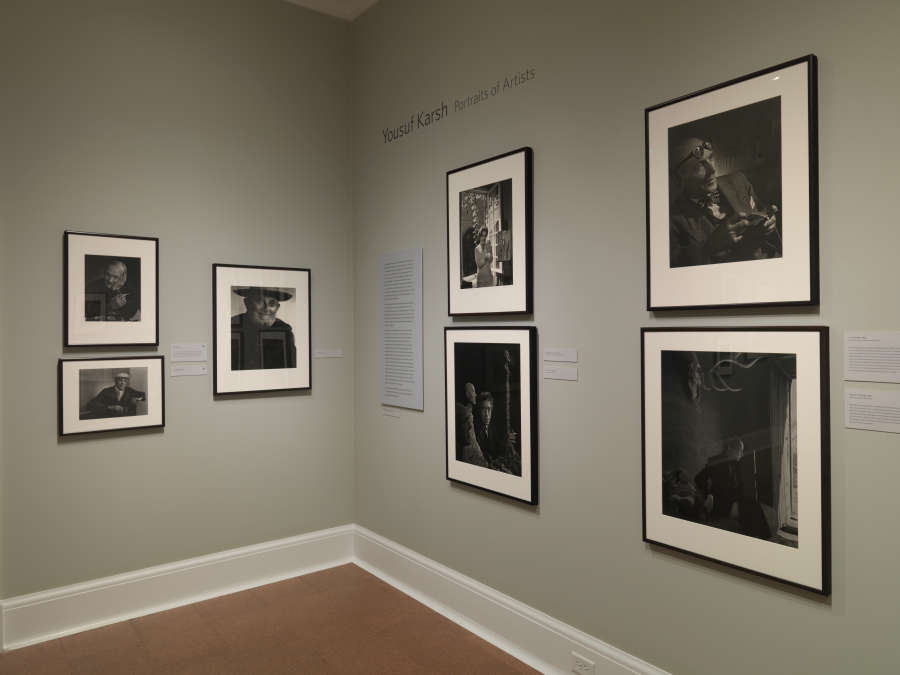 view exhibition image