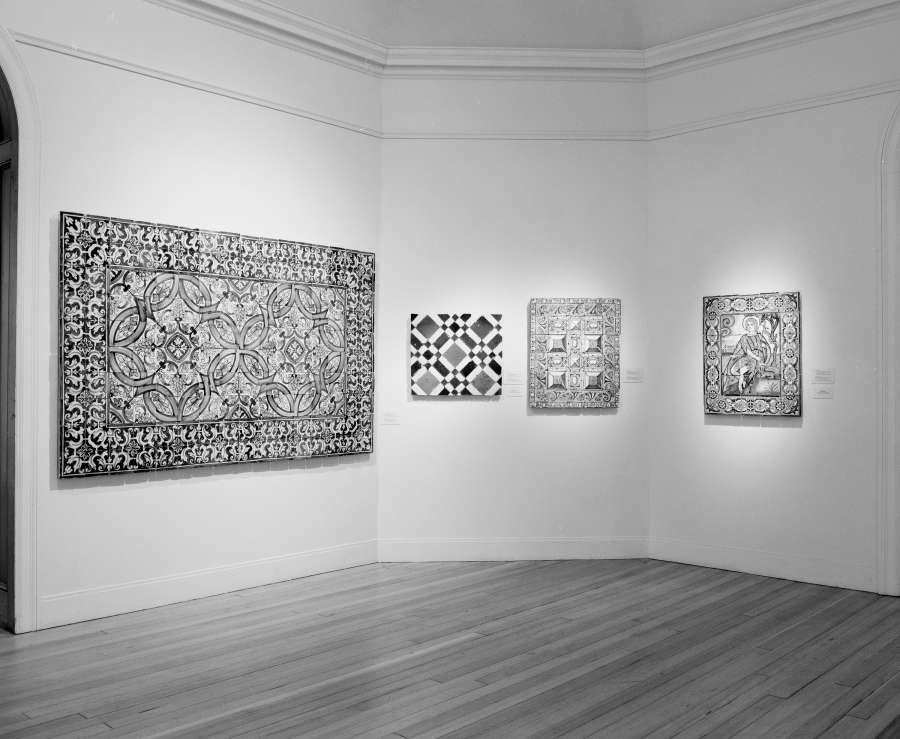 view exhibition image