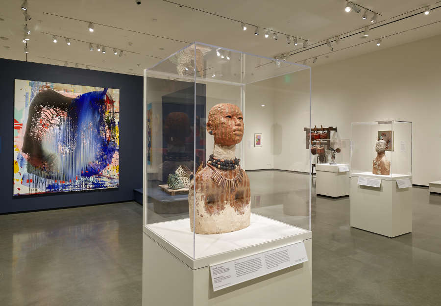 view exhibition image