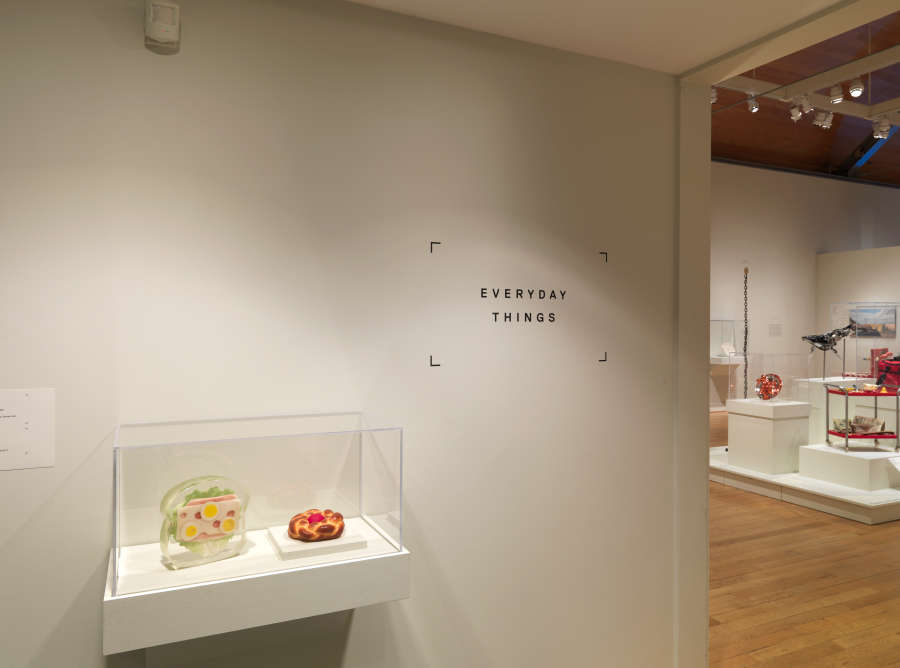 view exhibition image