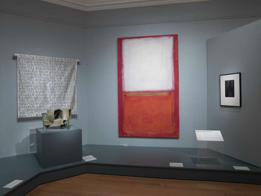 view exhibition image