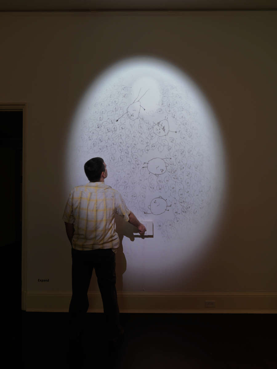 view exhibition image