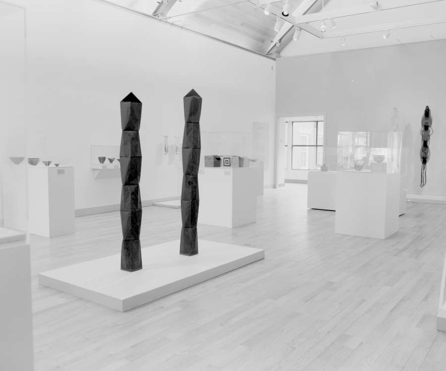 view exhibition image