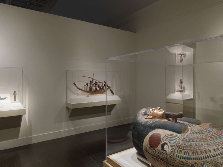 view exhibition image