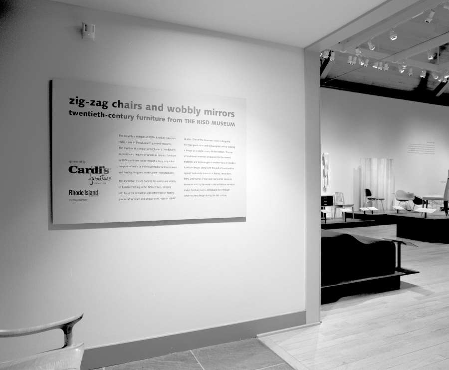 view exhibition image