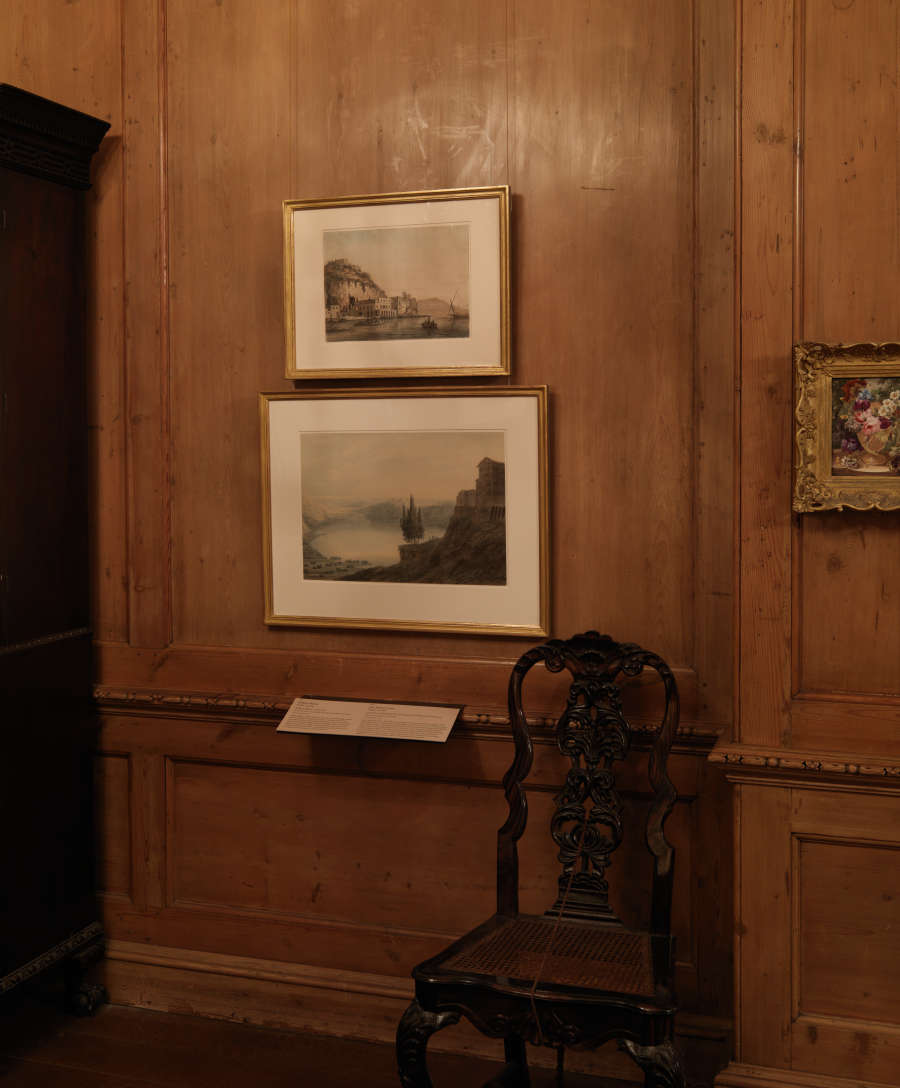 view exhibition image