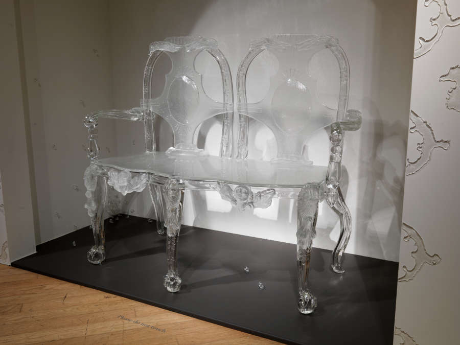 view exhibition image