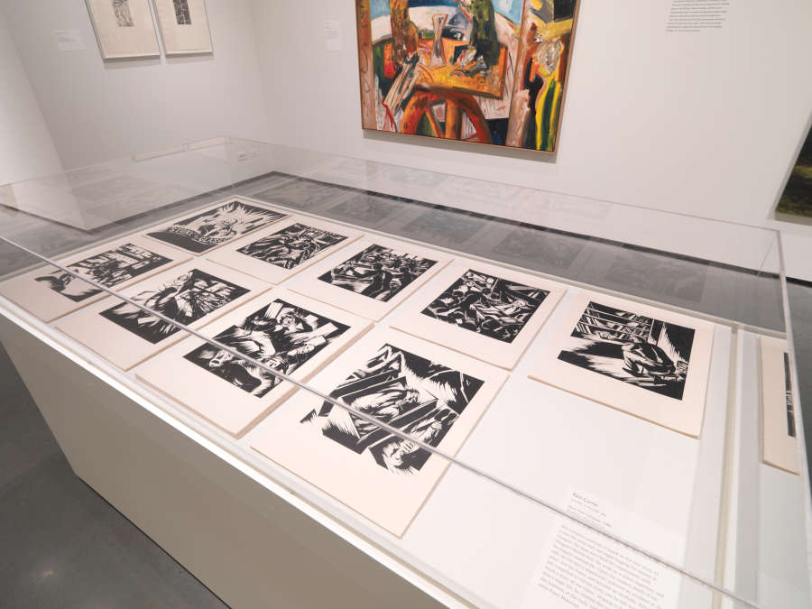 view exhibition image