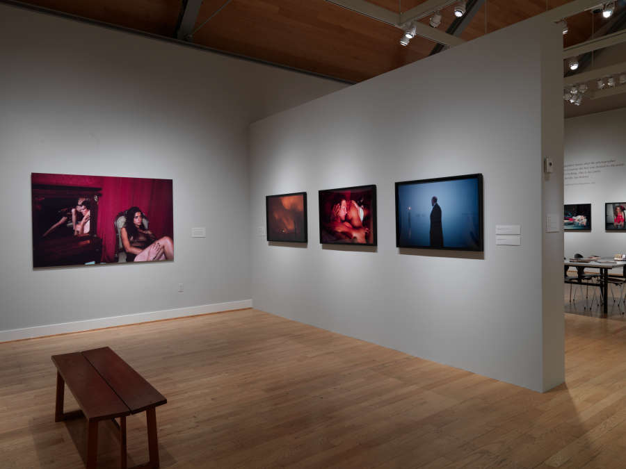 view exhibition image