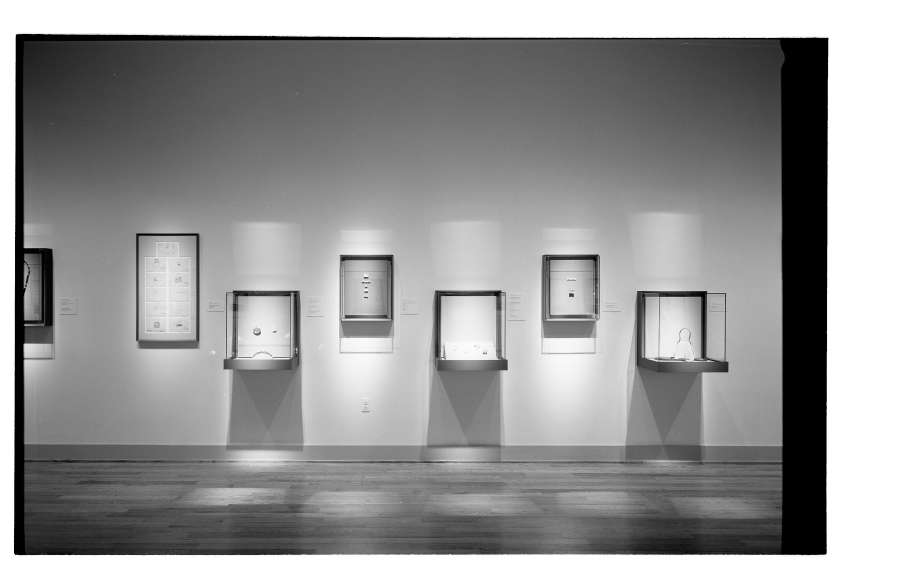 view exhibition image