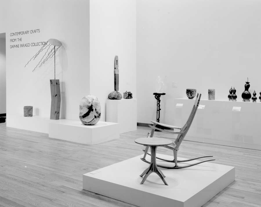 view exhibition image