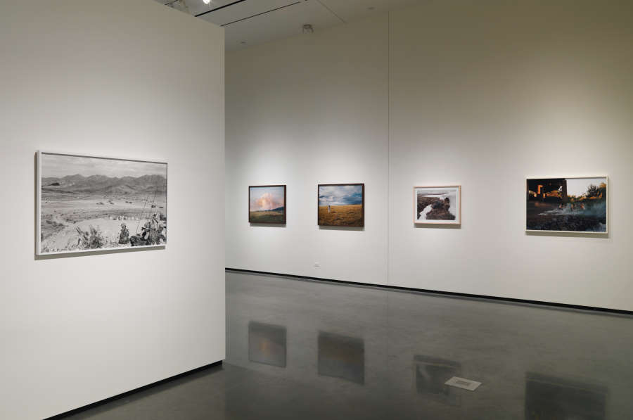 view exhibition image