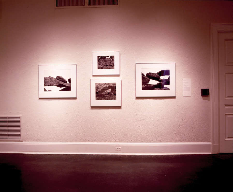 view exhibition image