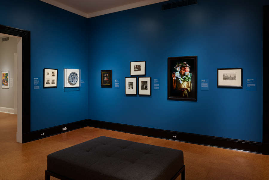 view exhibition image