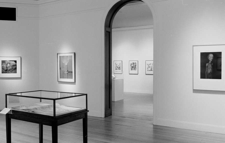 view exhibition image