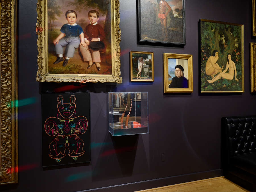 view exhibition image