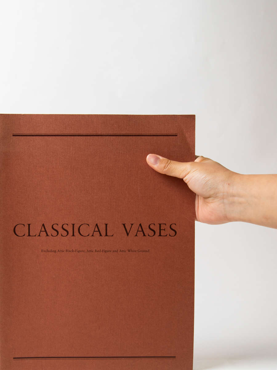 Pub_ID 86 Classical Vases v_04.jpg