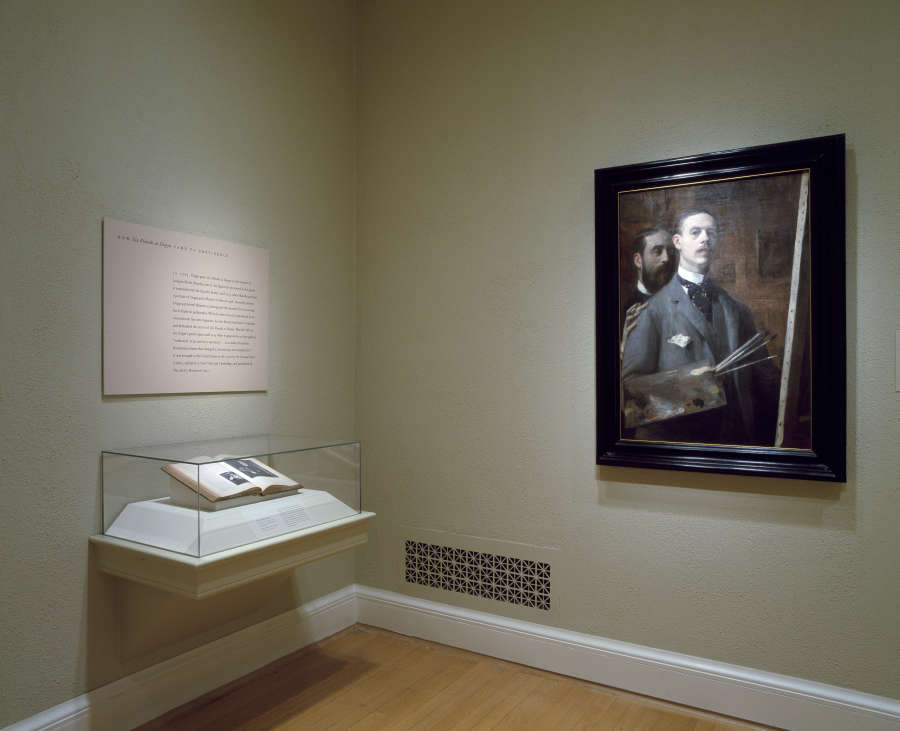 view exhibition image