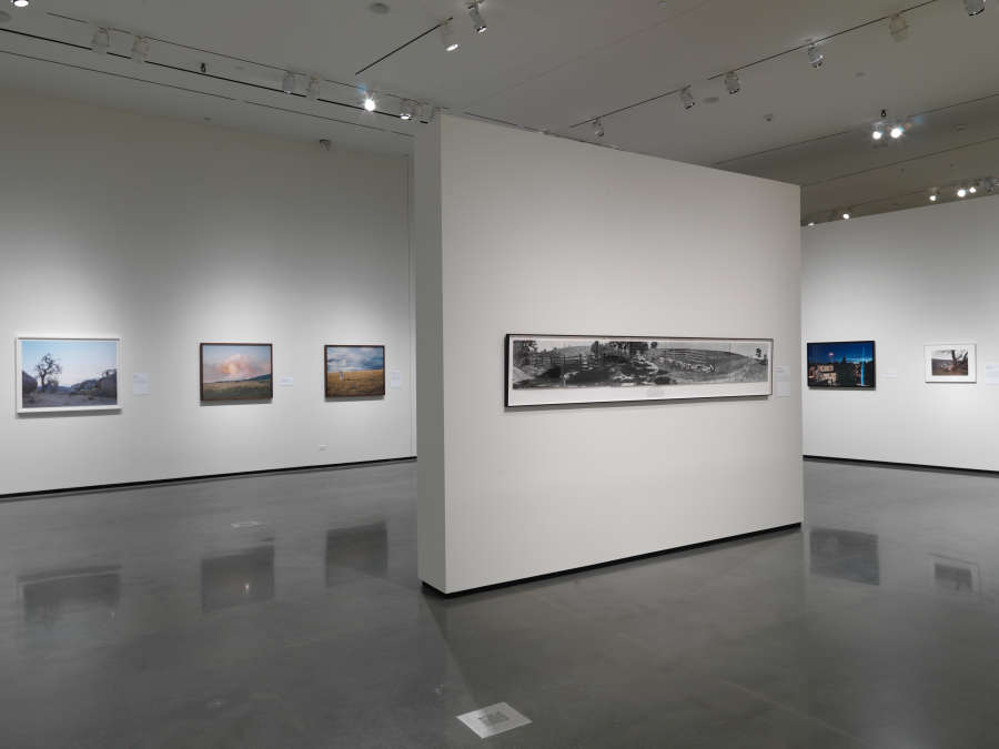 view exhibition image