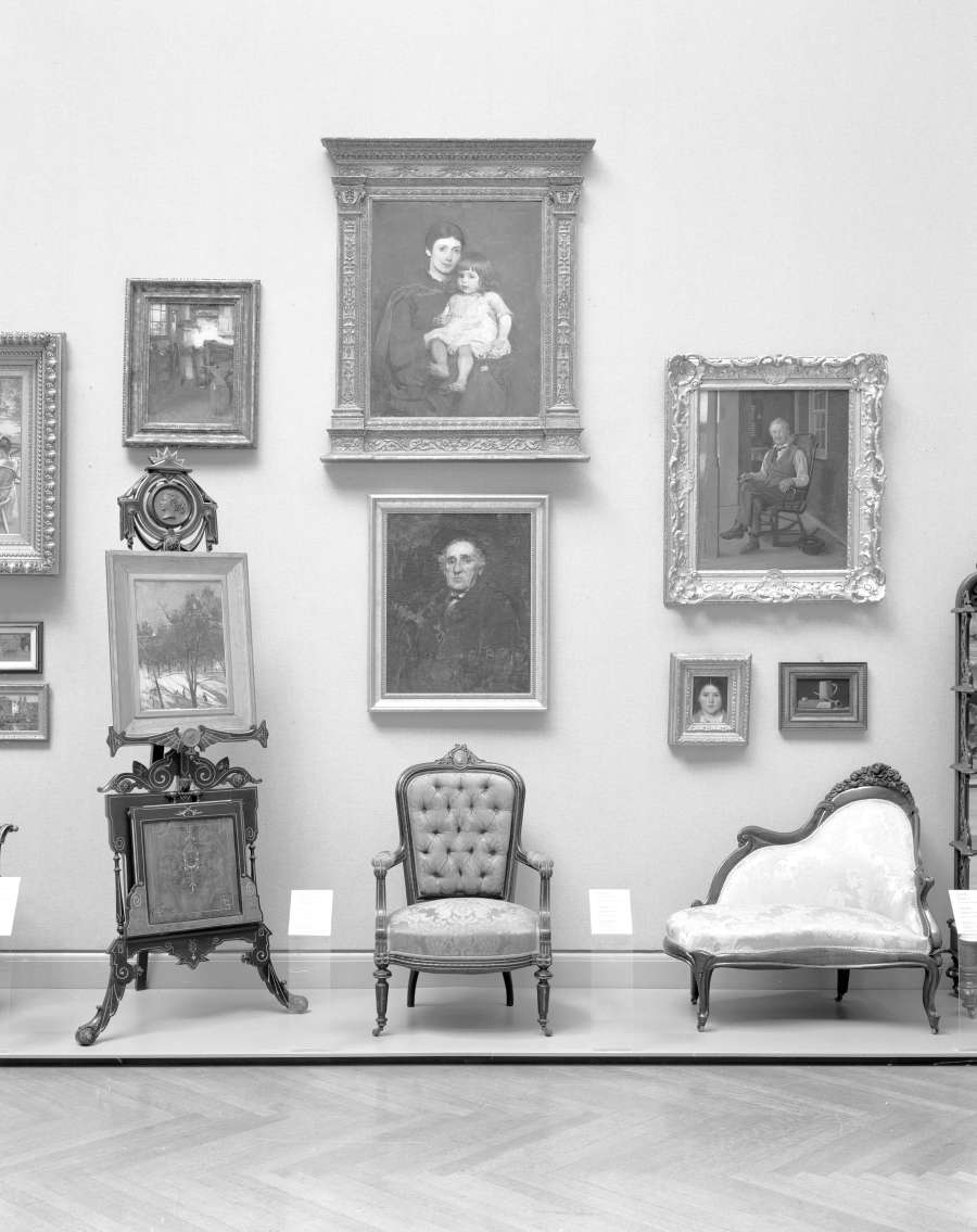 view exhibition image