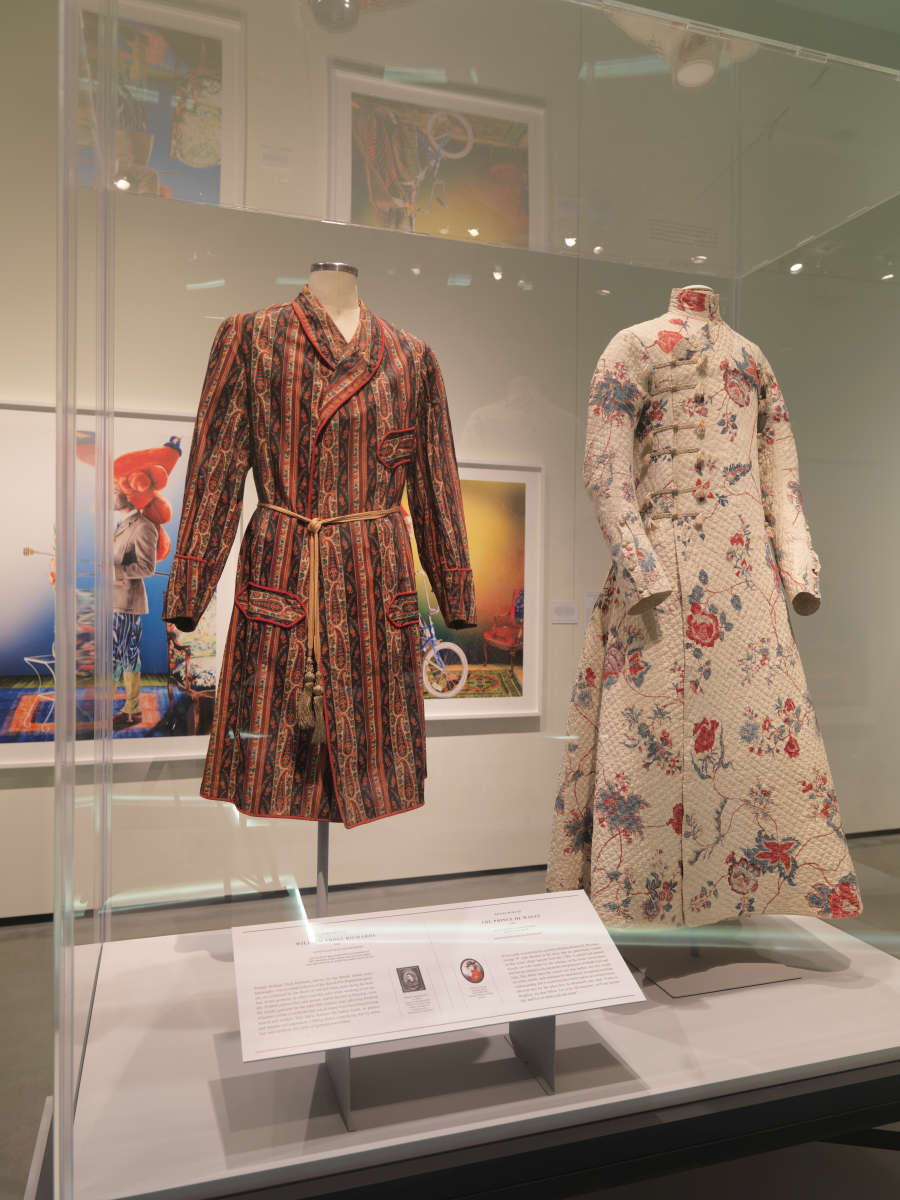 view exhibition image