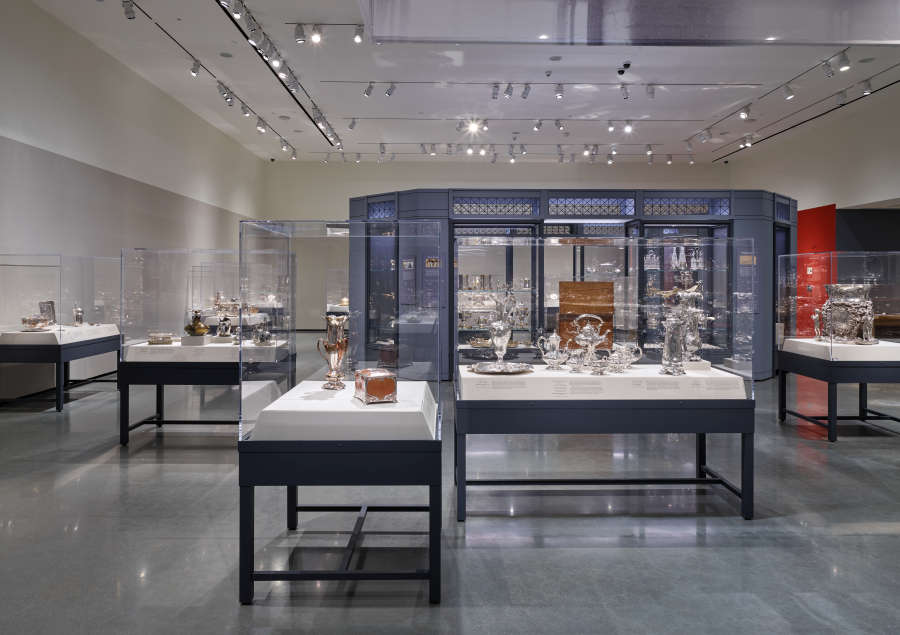 view exhibition image