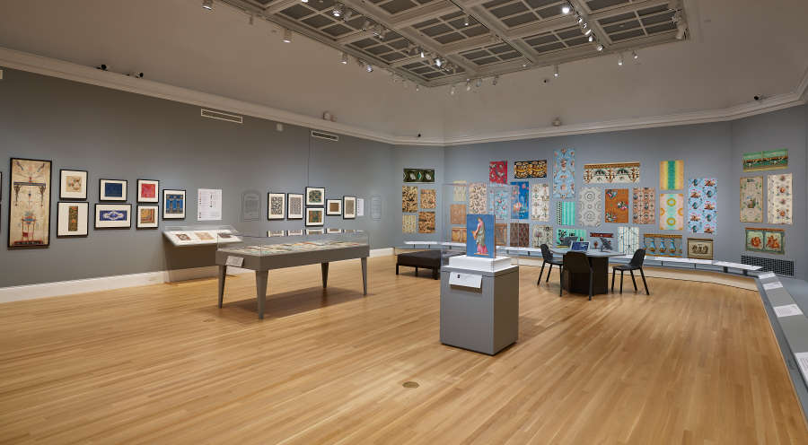 view exhibition image