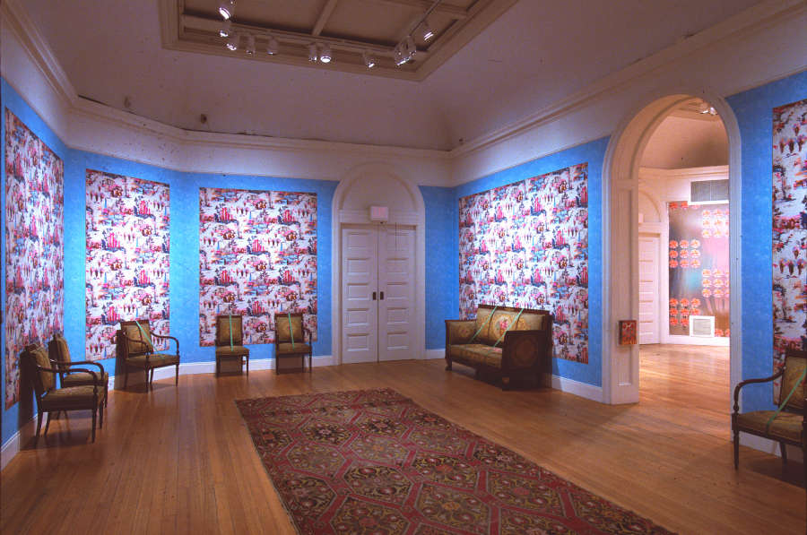 view exhibition image