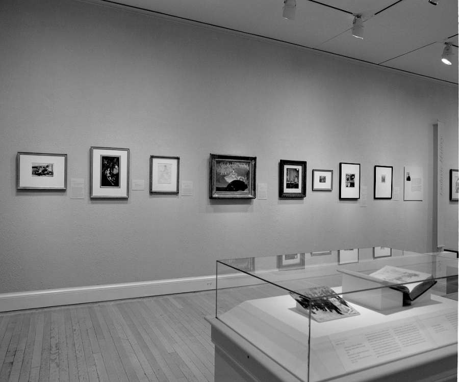 view exhibition image