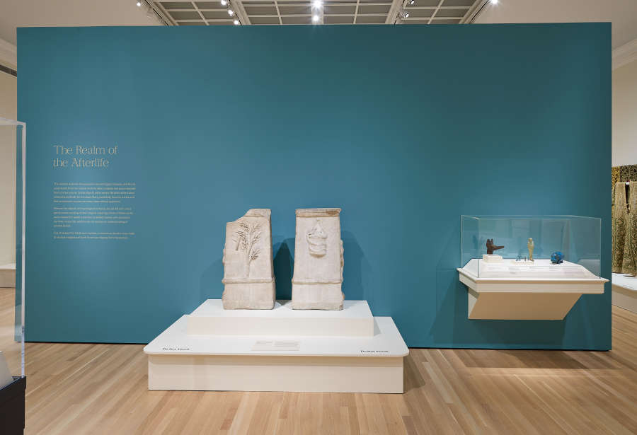 view exhibition image