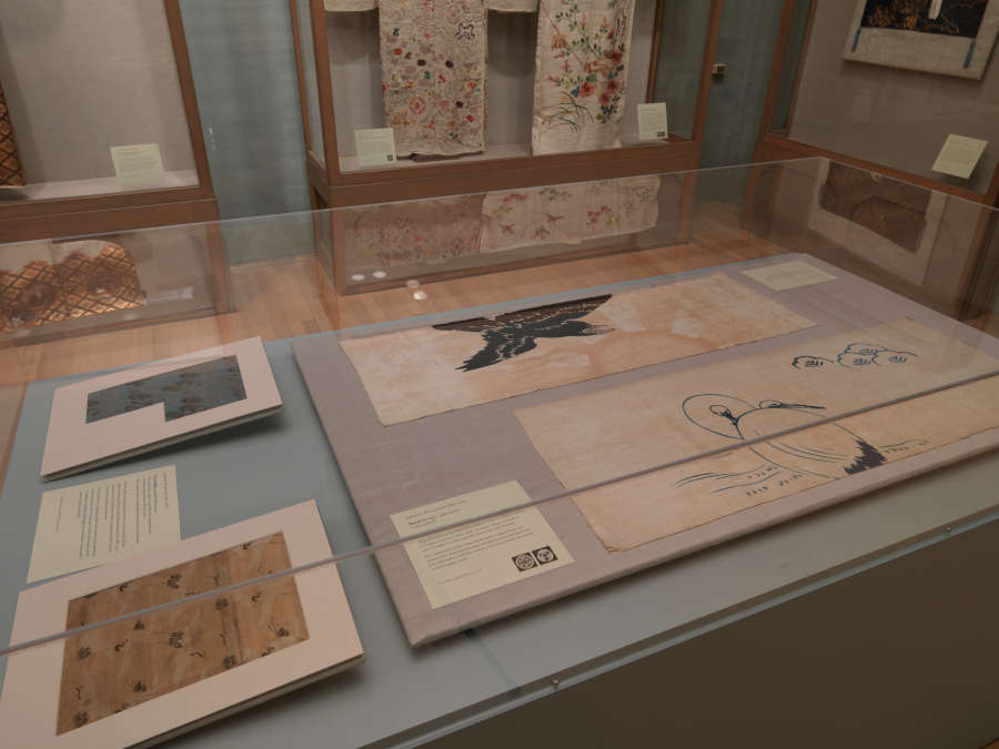 view exhibition image