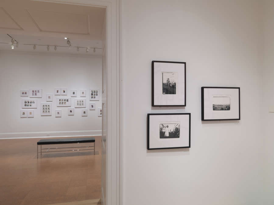 view exhibition image