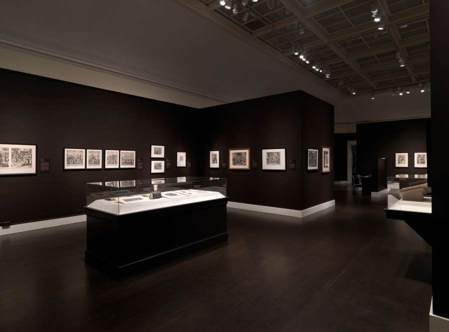 view exhibition image