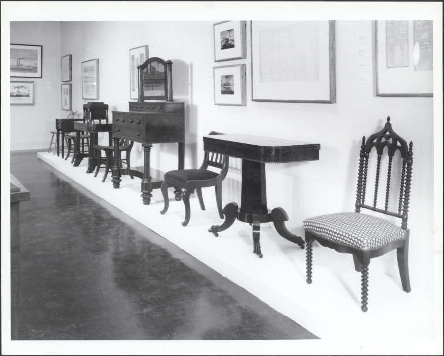 view exhibition image