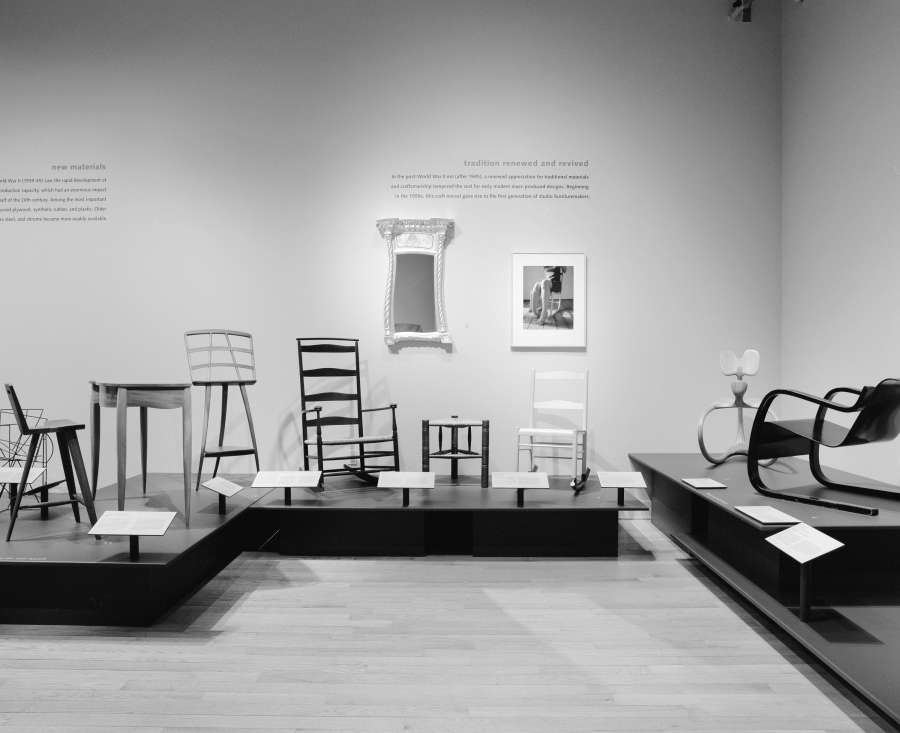 view exhibition image