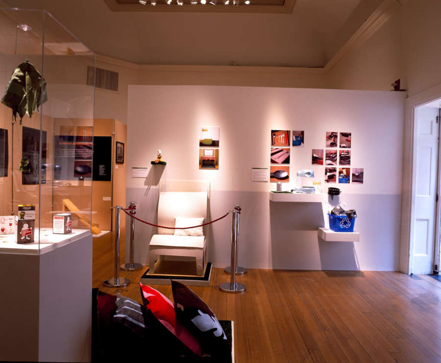 view exhibition image