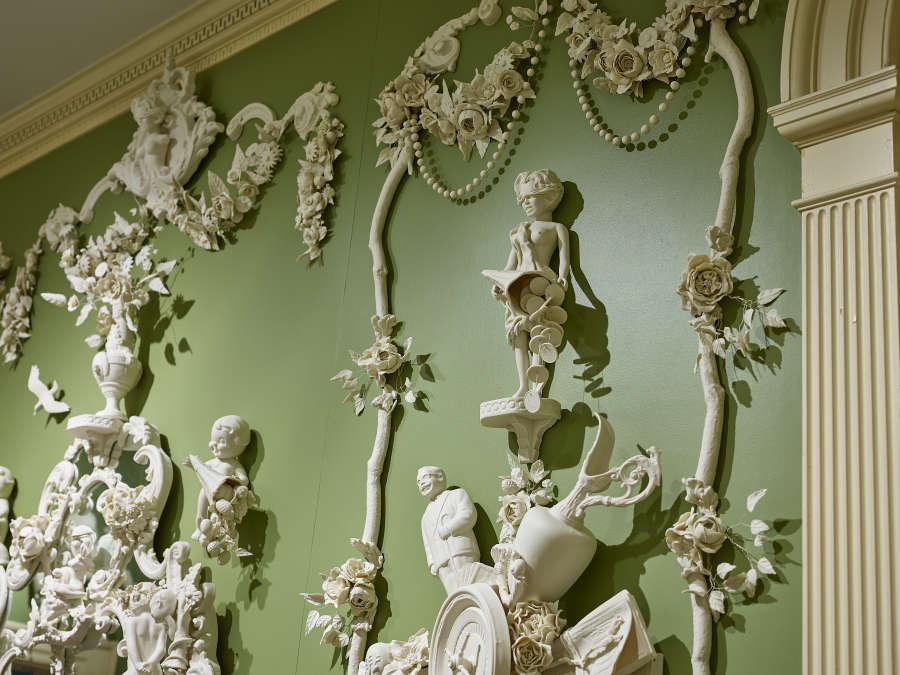 view exhibition image