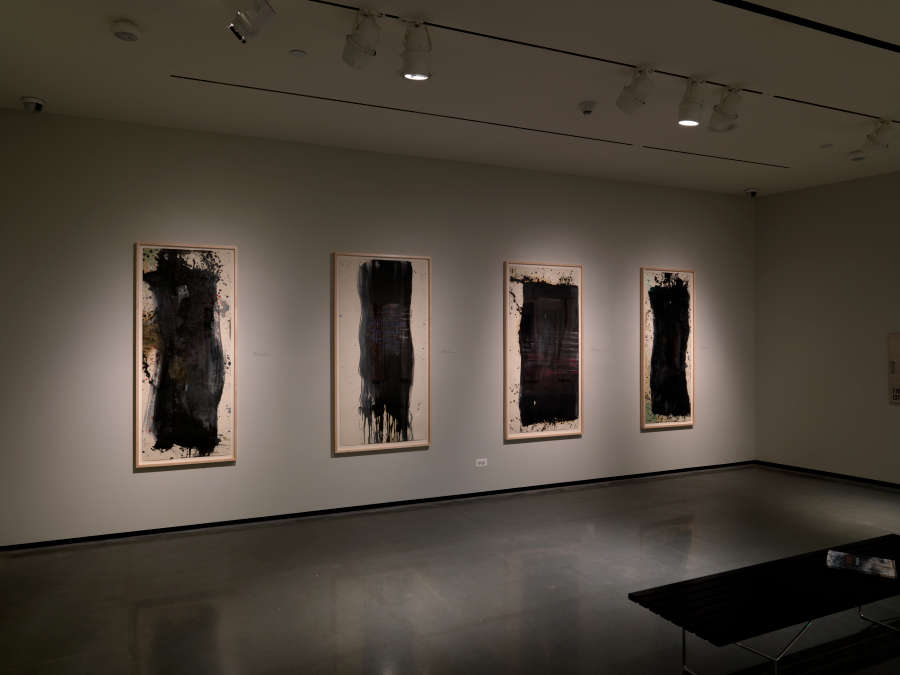 view exhibition image